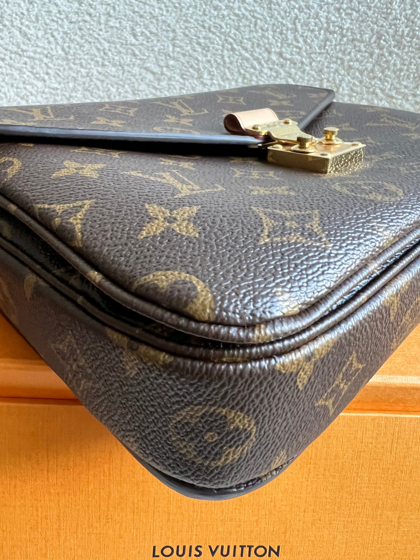 Louis Vuitton Pochette Metis Monogram (RRP £2,060)