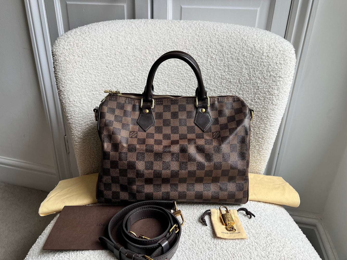 Louis Vuitton Speedy Bandouliere 30 Damier Ebene (RRP £1490)