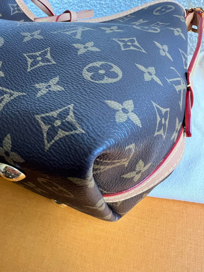 Louis Vuitton Carryall PM Monogram Canvas (RRP £2240)
