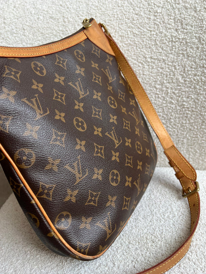 Louis Vuitton Odeon Monogram