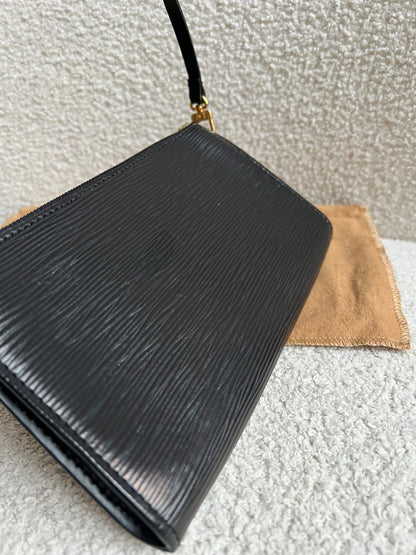Louis Vuitton Vintage Black Epi Leather Pochette