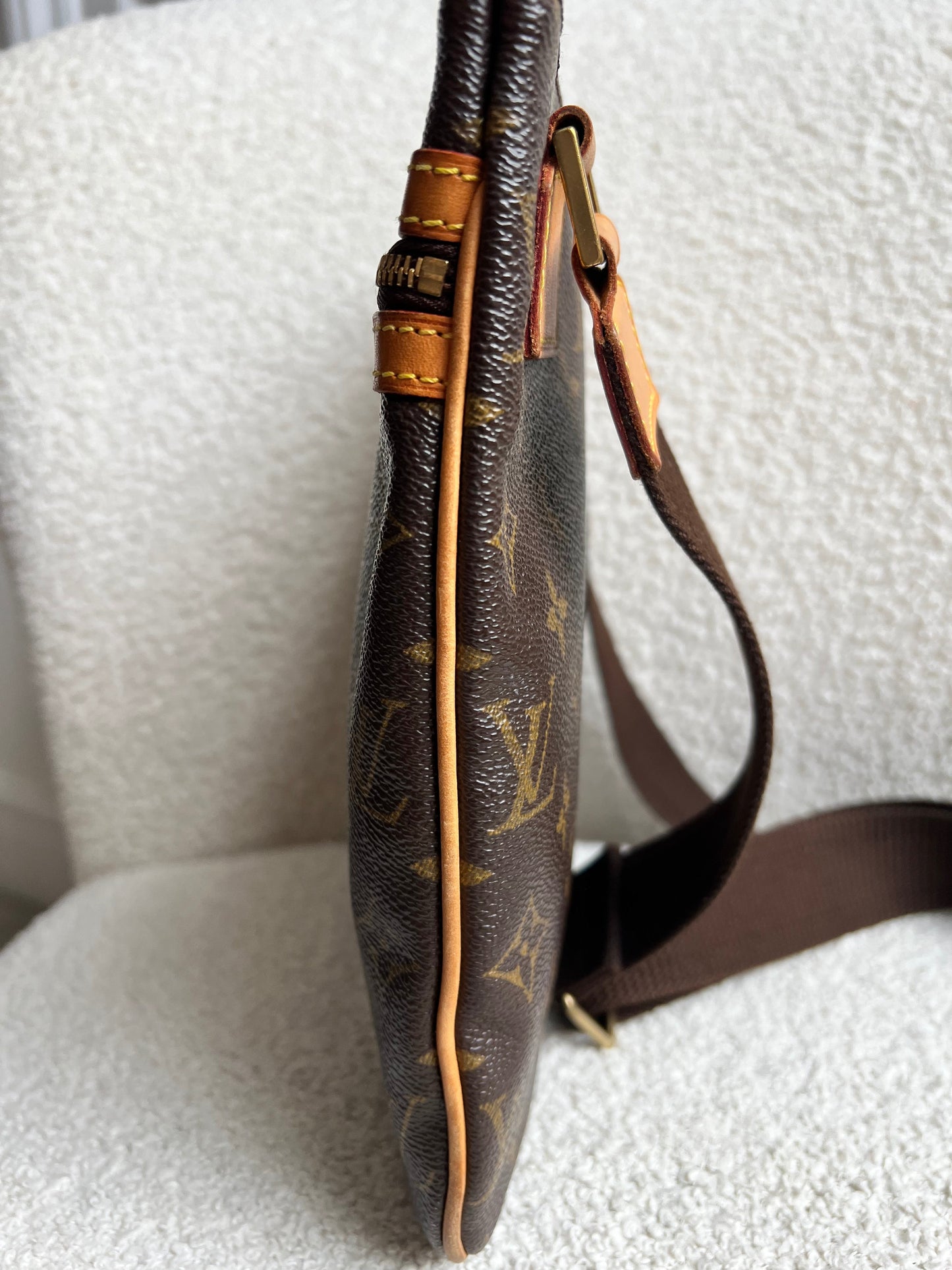 Louis Vuitton Bosphore Messenger Monogram
