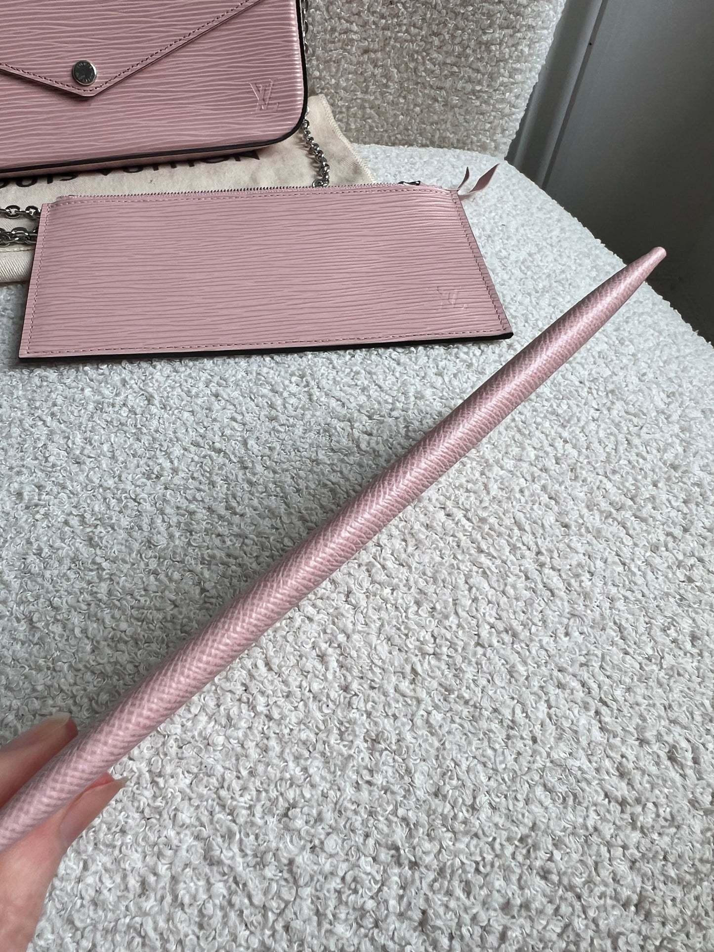 Louis Vuitton Felicie Pochette Rose Ballerine Epi (RRP £1160)