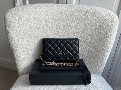 Chanel Black Caviar Wallet on Chain (RRP £2,930)