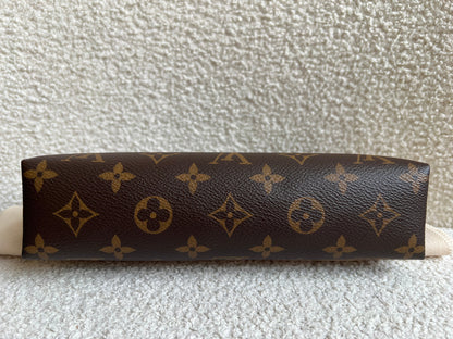 Louis Vuitton Cosmetic Pouch GM Monogram (RRP £495)