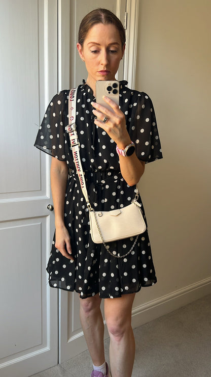 Louis Vuitton Easy Pouch Creme Epi (RRP £1320)