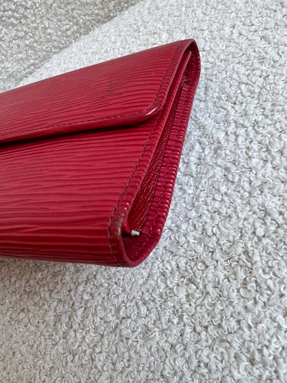 Louis Vuitton Sarah Continental Flap Wallet in Red Epi