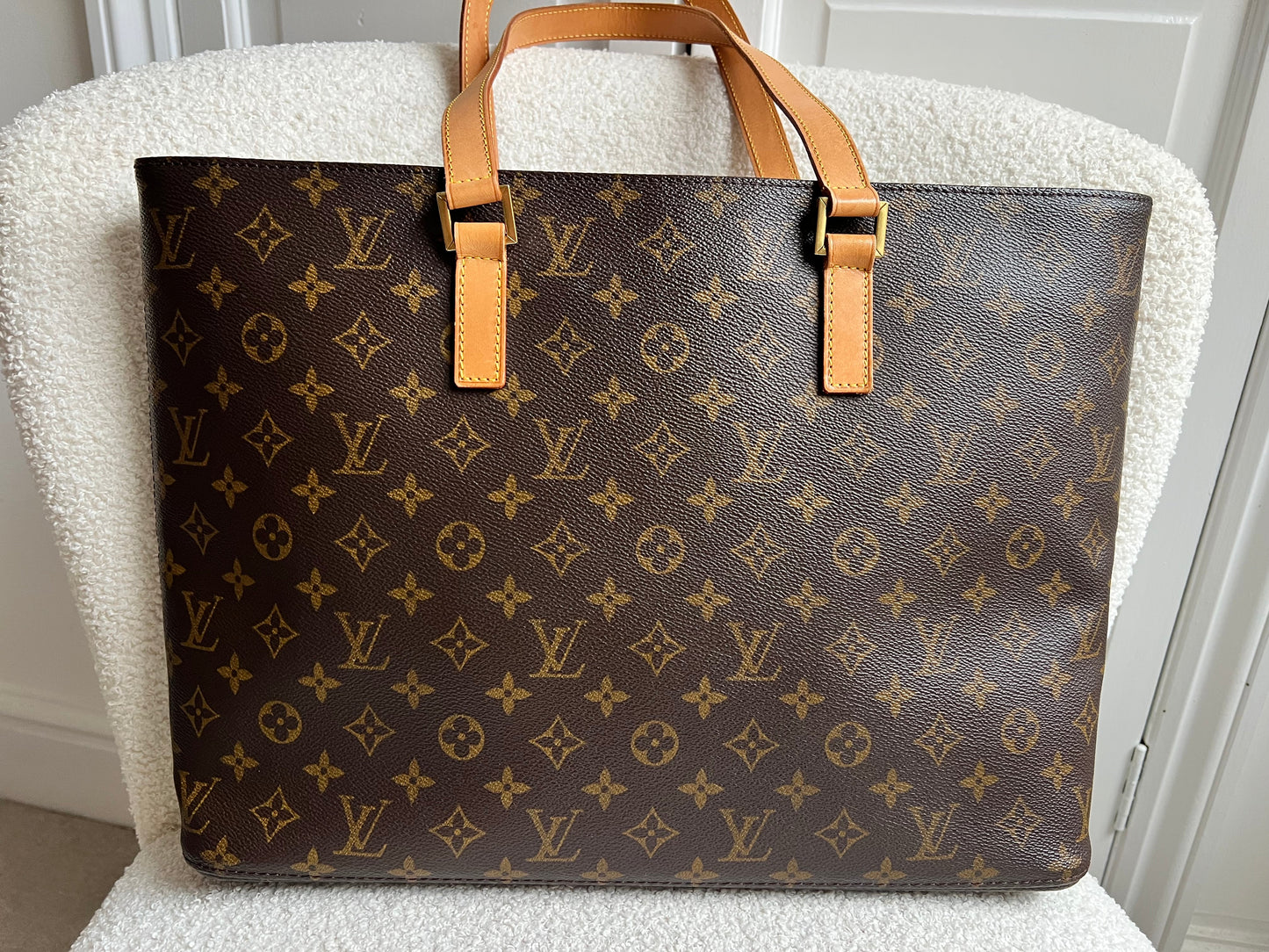 Louis Vuitton Luca Tote Monogram
