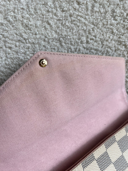 Louis Vuitton Felicie Pochette Damier Azur (RRP £1110)