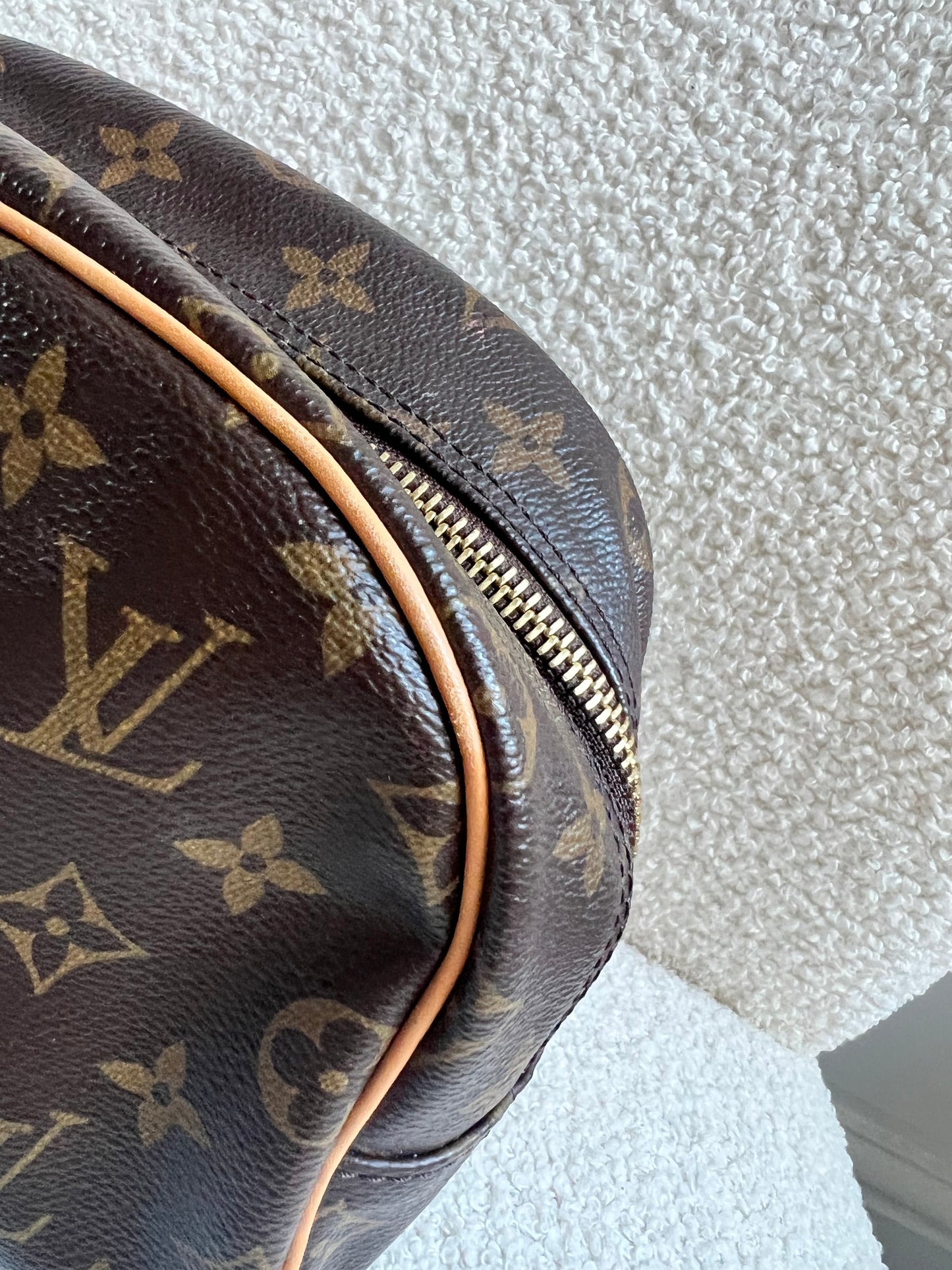 Louis Vuitton Monogram Trousse Toiletry Pouch