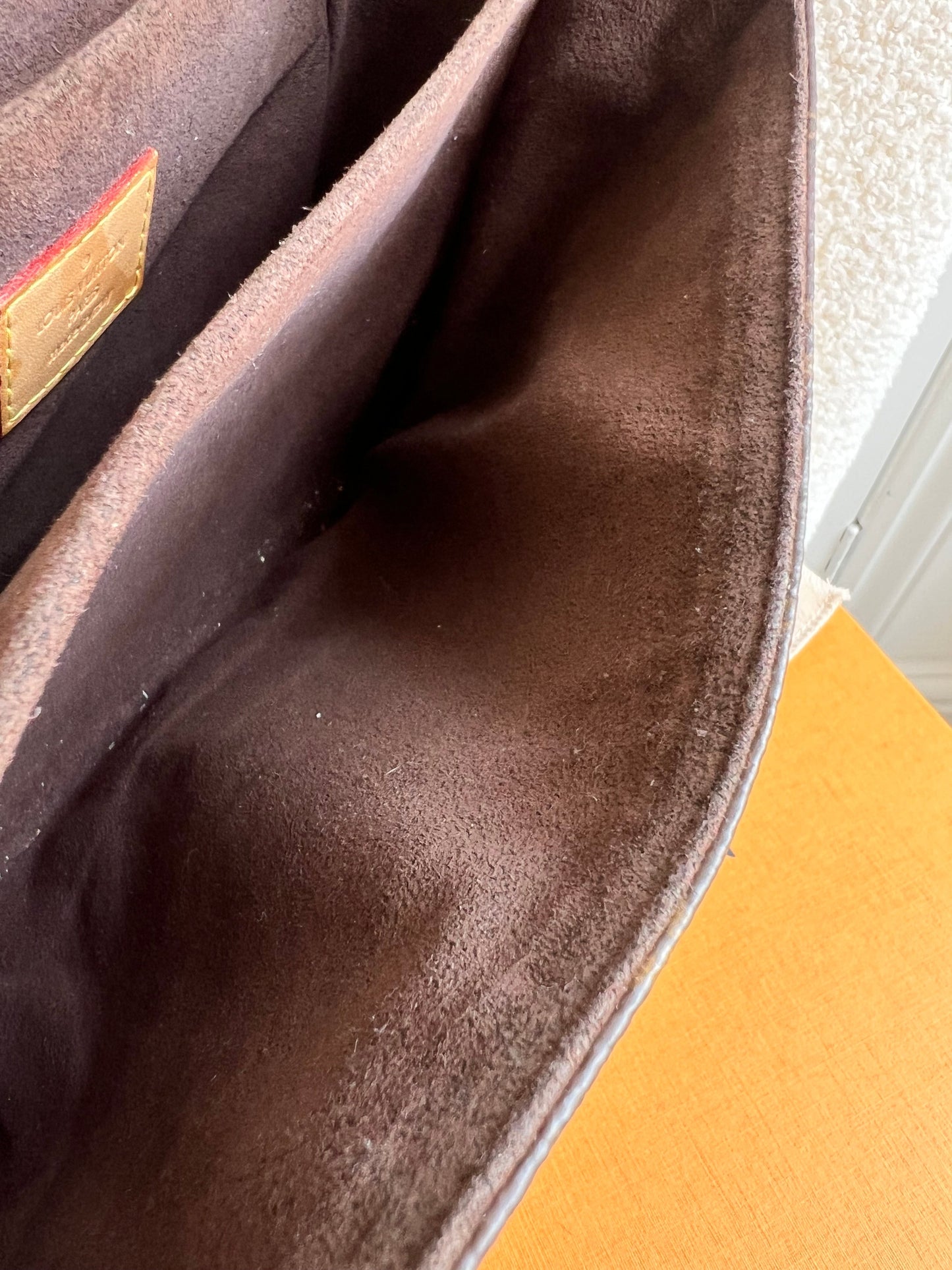 Louis Vuitton Pochette Metis Monogram (RRP £2,020)