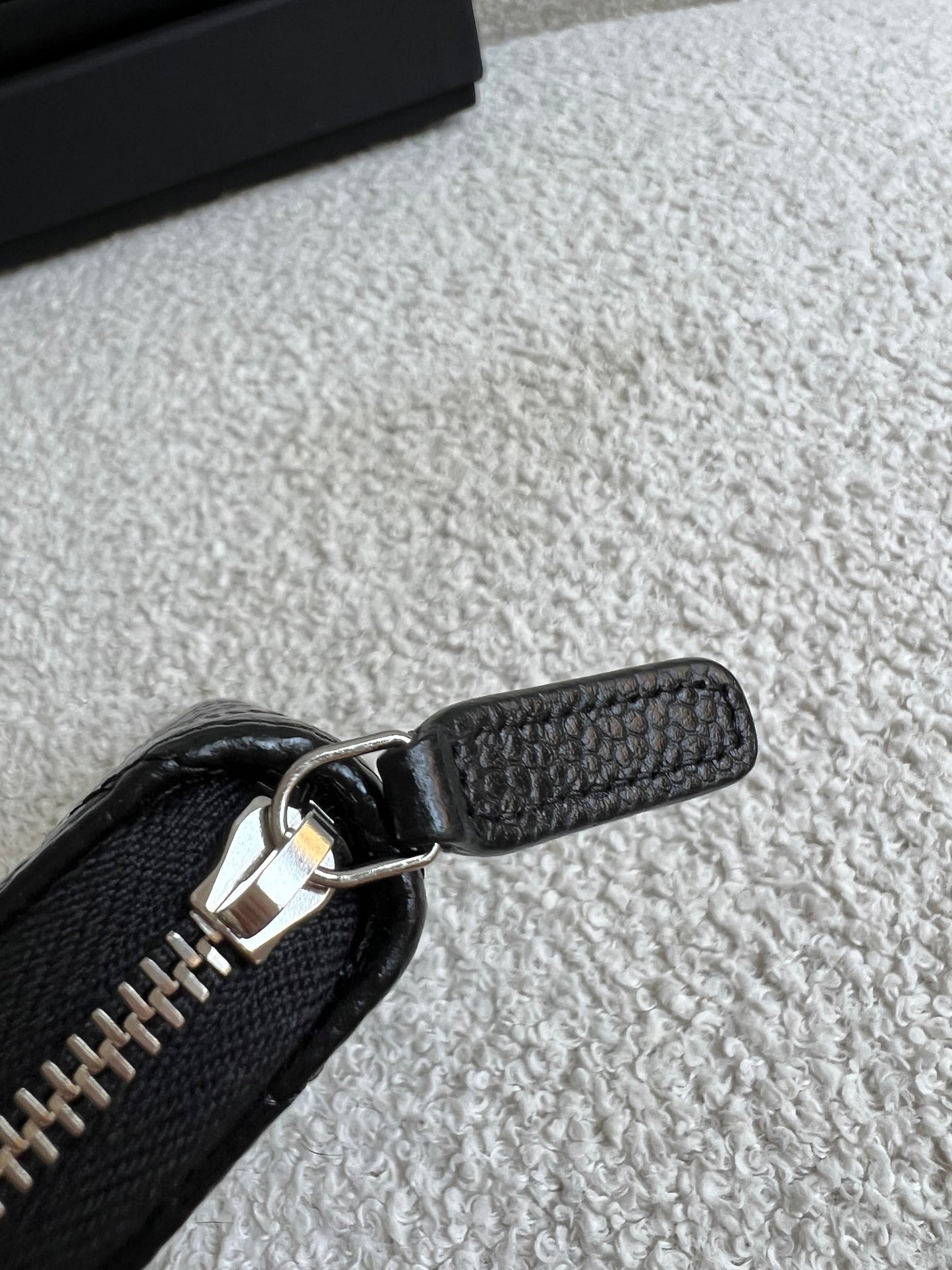 Chanel Black Quilted Caviar Zip Round Purse with Silver Hardware (RRP £550)