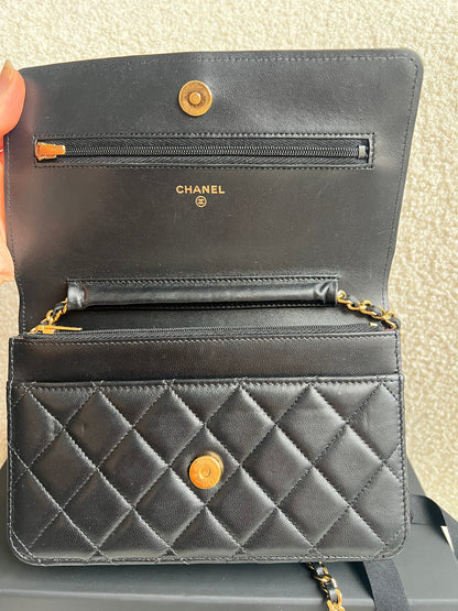 Chanel Wallet on Chain in Black Lambskin Gold Hardware (RRP £2,930)