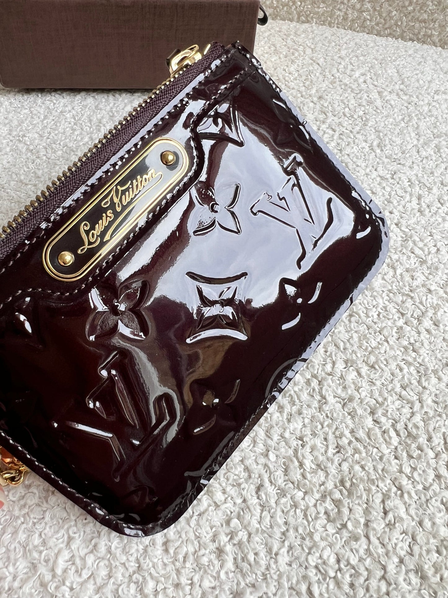 Louis Vuitton Amarante Vernis Key Pouch