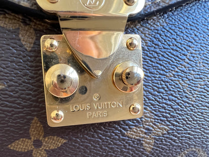 Louis Vuitton Pochette Metis Reverse Monogram (RRP £2,060)