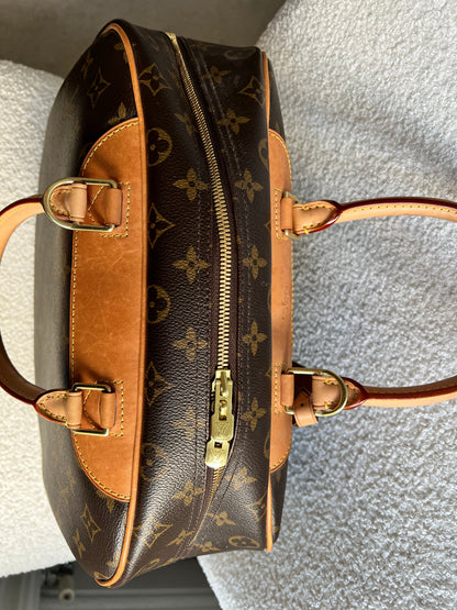 Louis Vuitton Deauville Monogram