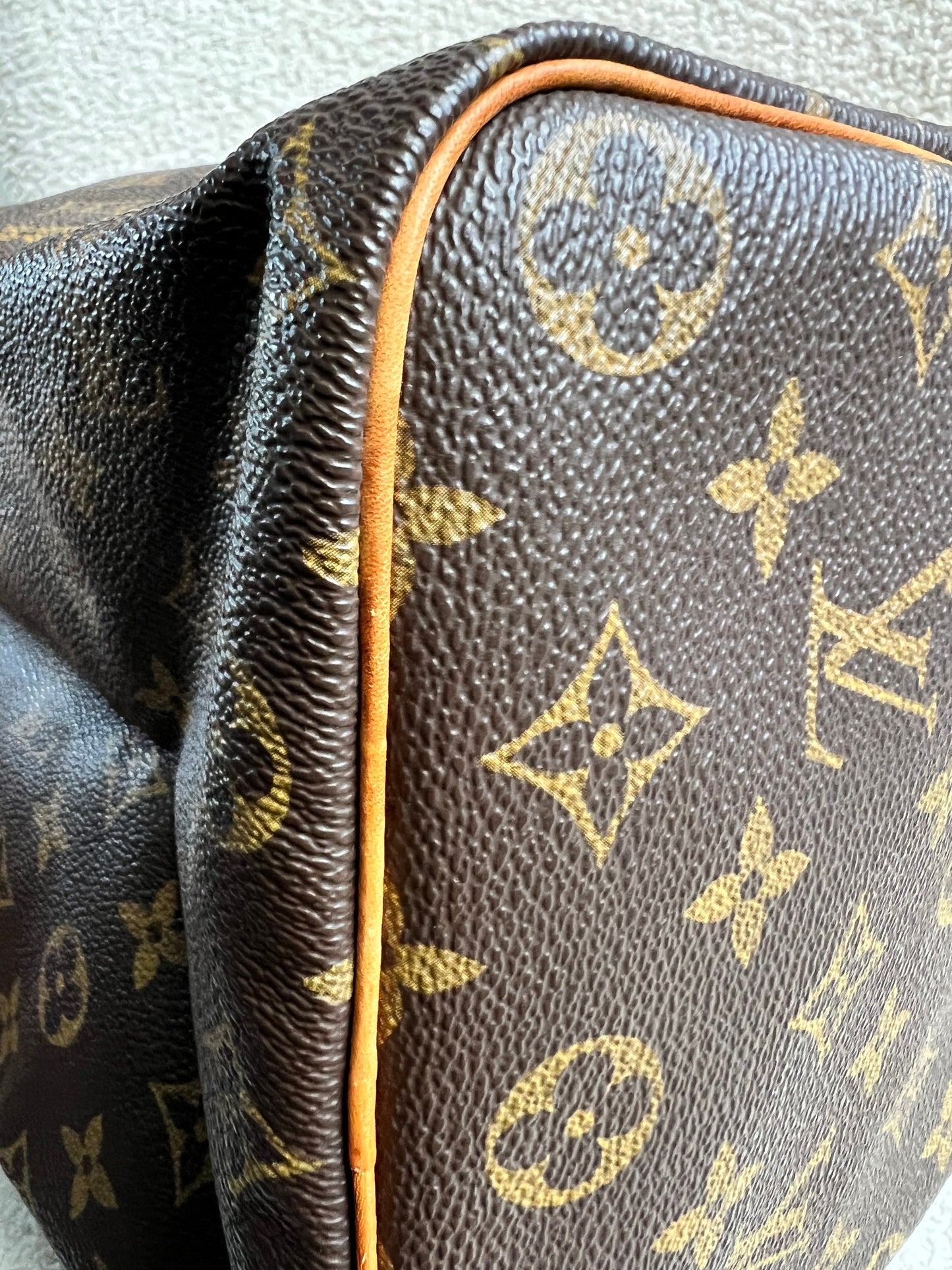 Louis Vuitton Speedy 35 Monogram Canvas