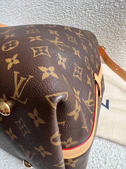 Louis Vuitton Carryall MM Monogram Canvas (RRP £2370)