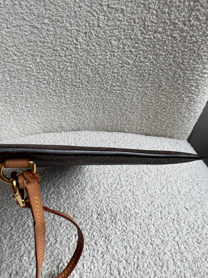 Louis Vuitton Pouch (from Neverfull MM) in Monogram