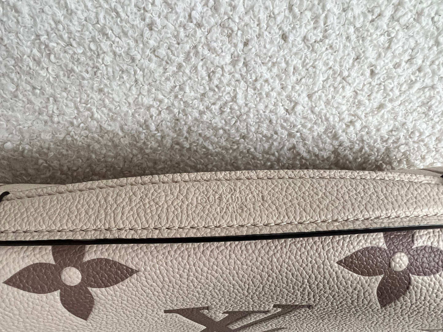 Louis Vuitton Pochette Metis Bicolour Empreinte (RRP £2,230)