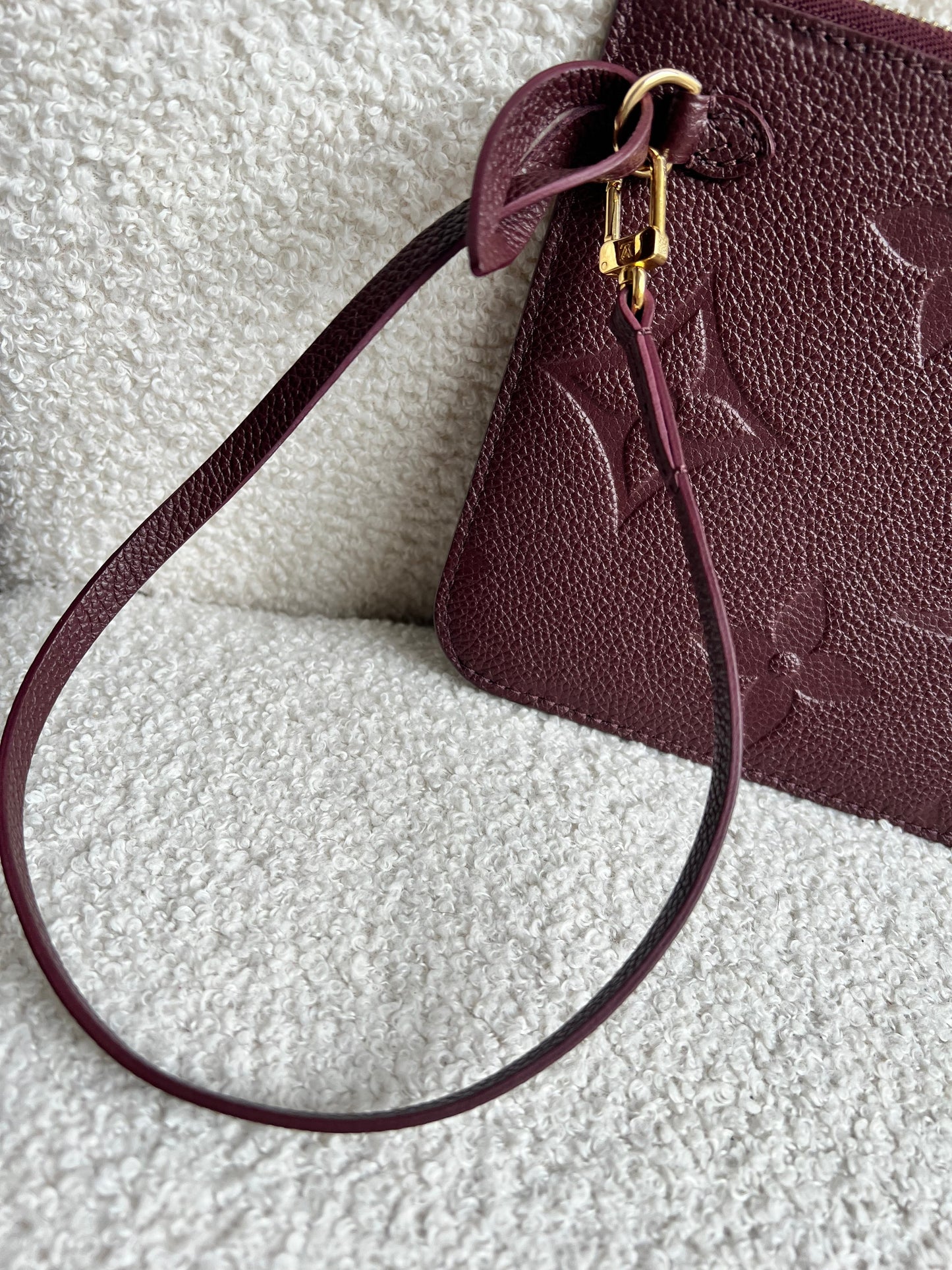 Louis Vuitton Pouch (from Neverfull) Wine Empreinte