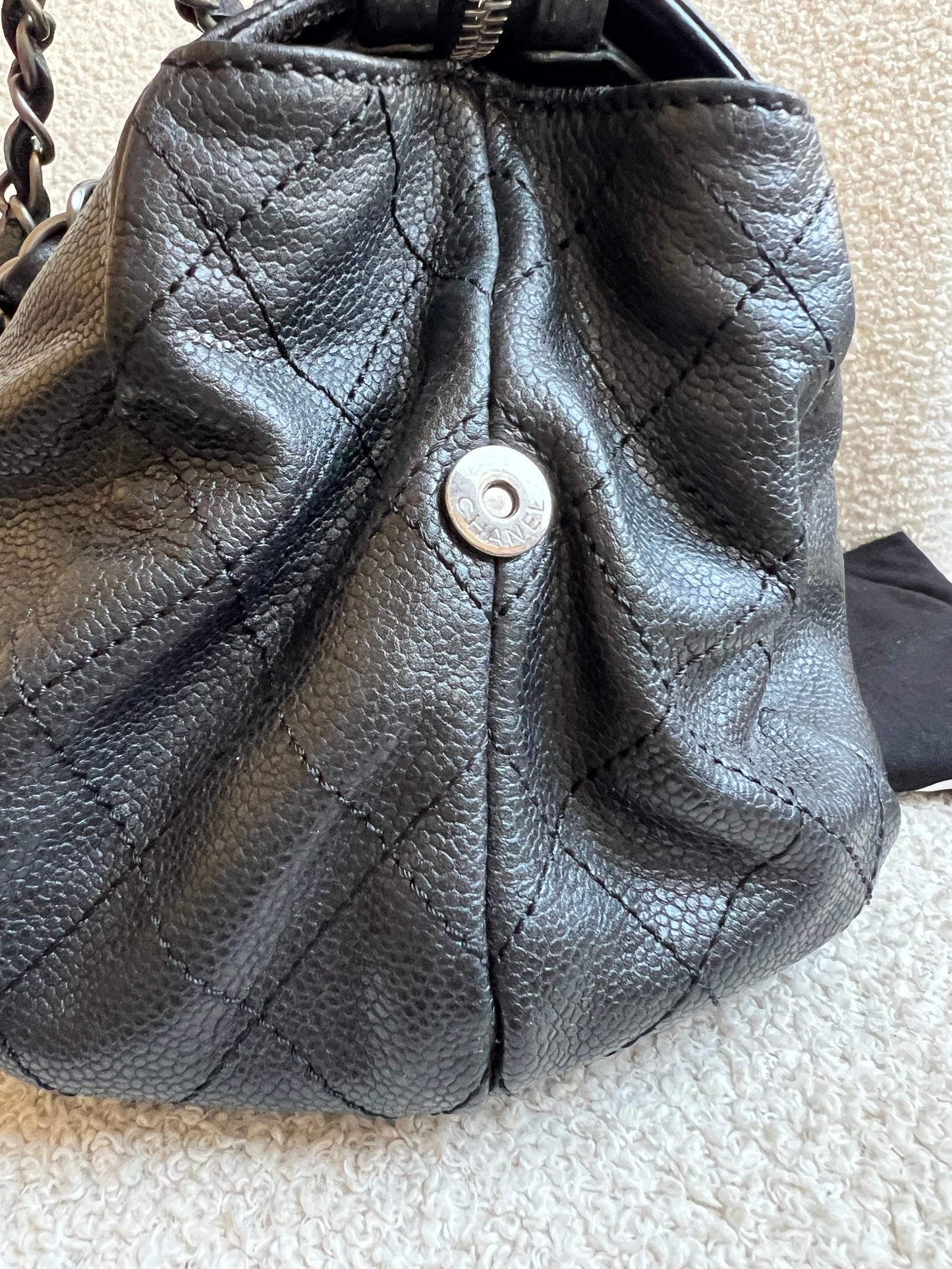 Chanel Vintage Caviar Timeless CC Chain Tote