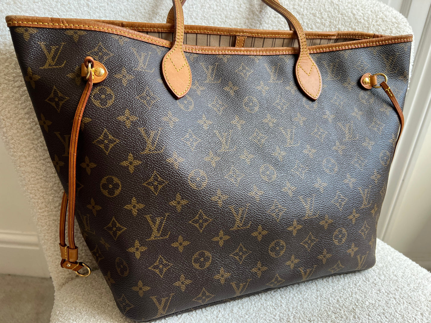Louis Vuitton Neverfull MM Monogram Beige