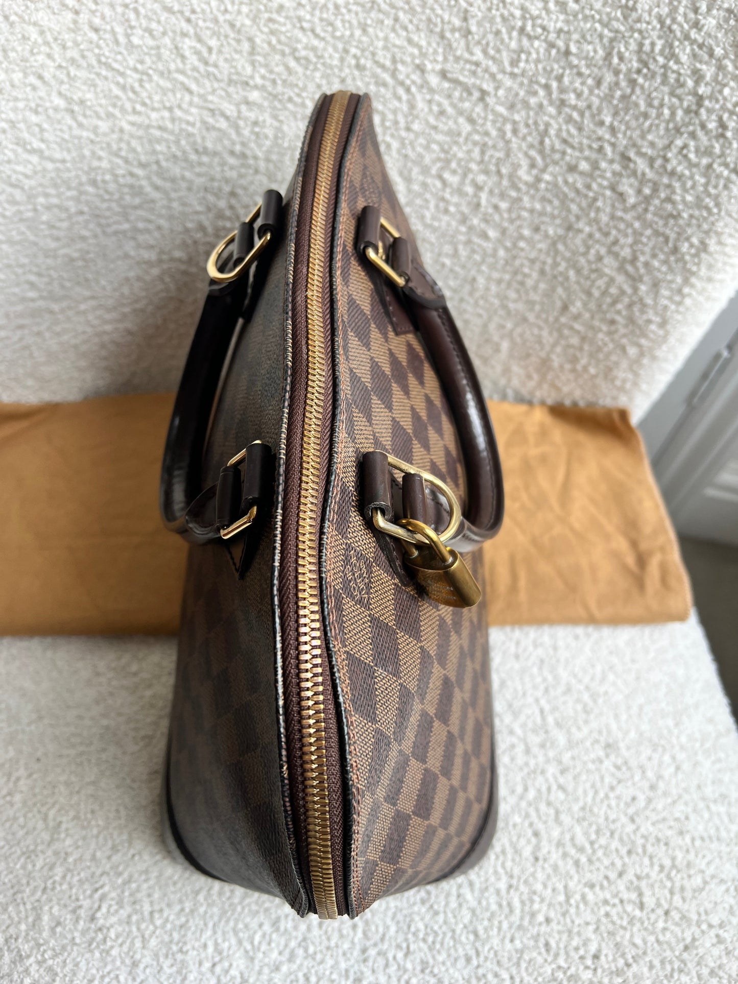 Louis Vuitton Alma PM Damier Ebene