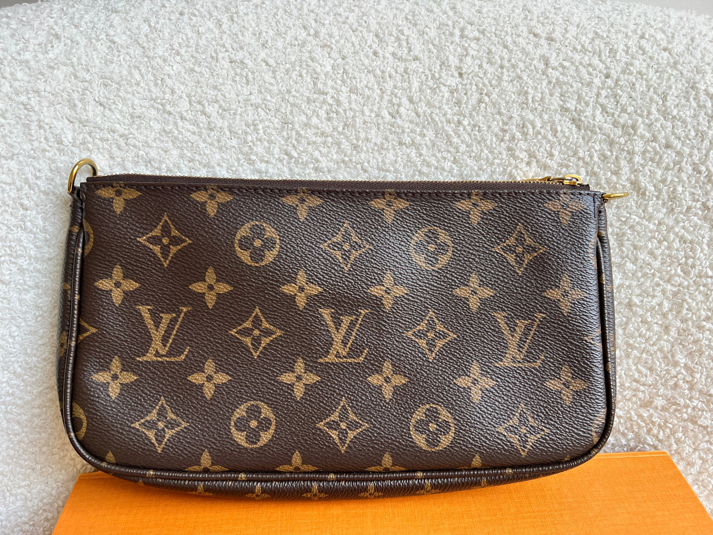 Louis Vuitton Multi Pochette Accessoires Khaki (RRP £2030)