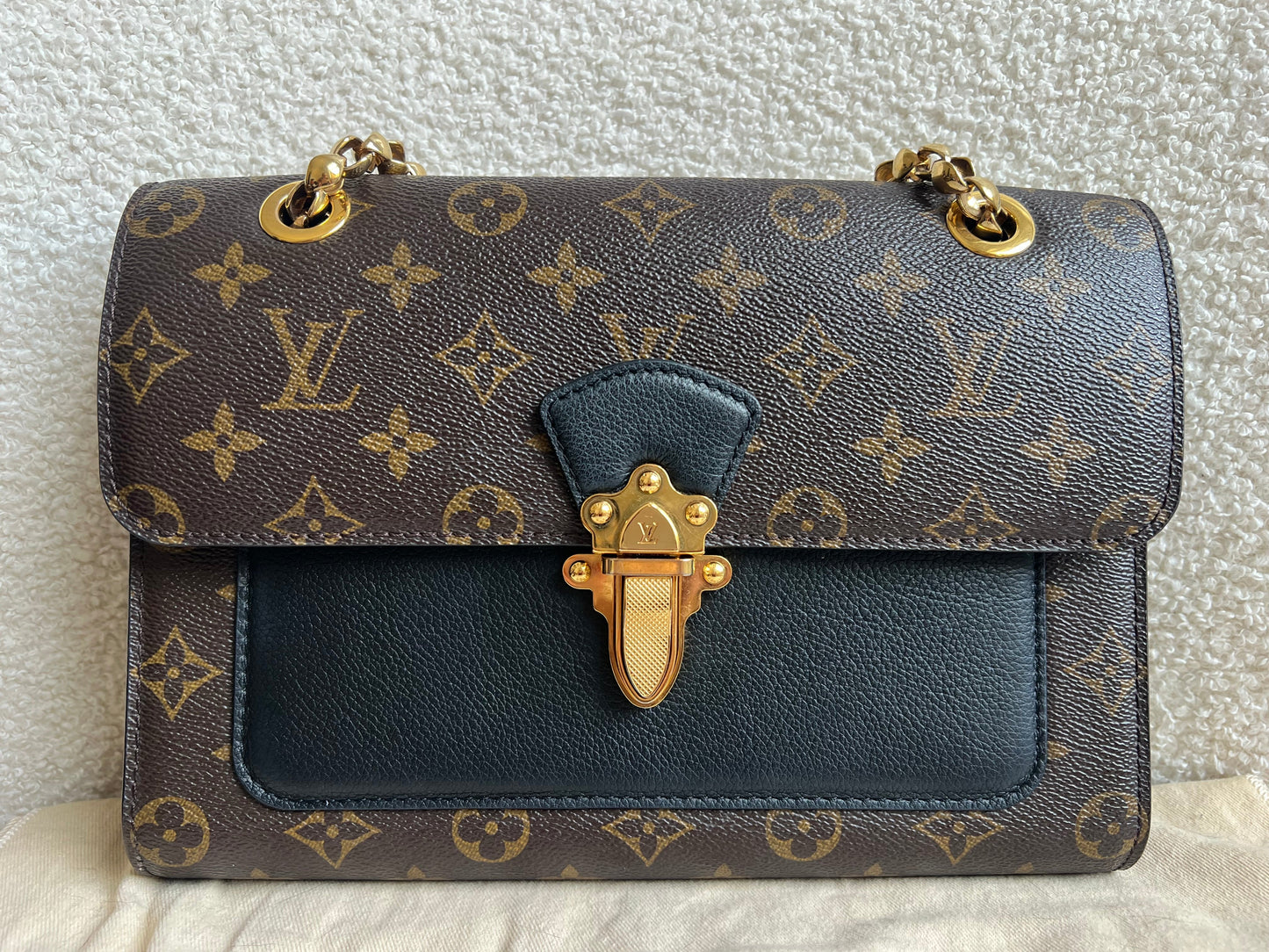 Louis Vuitton Victoire Monogram and Black (RRP £2000)