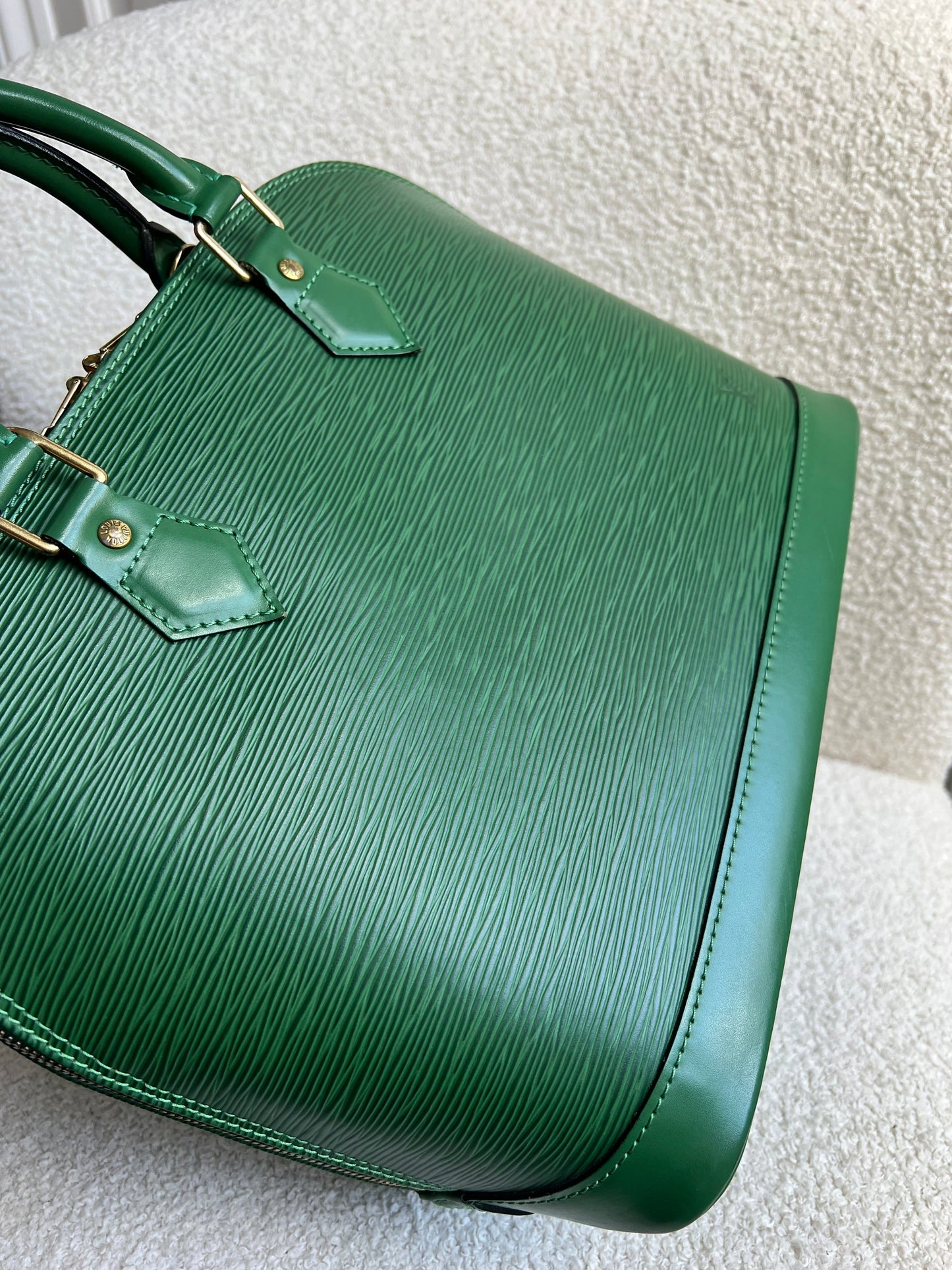 Louis Vuitton Alma PM Green Epi