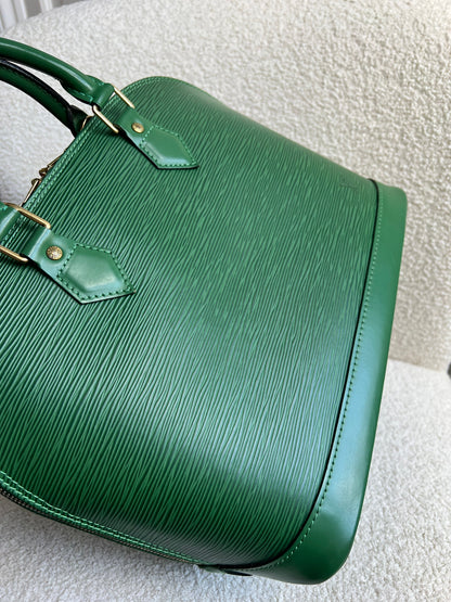 Louis Vuitton Alma PM Green Epi