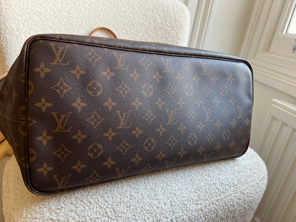Louis Vuitton Neverfull GM Monogram Pivoine Interior (RRP £1,500)