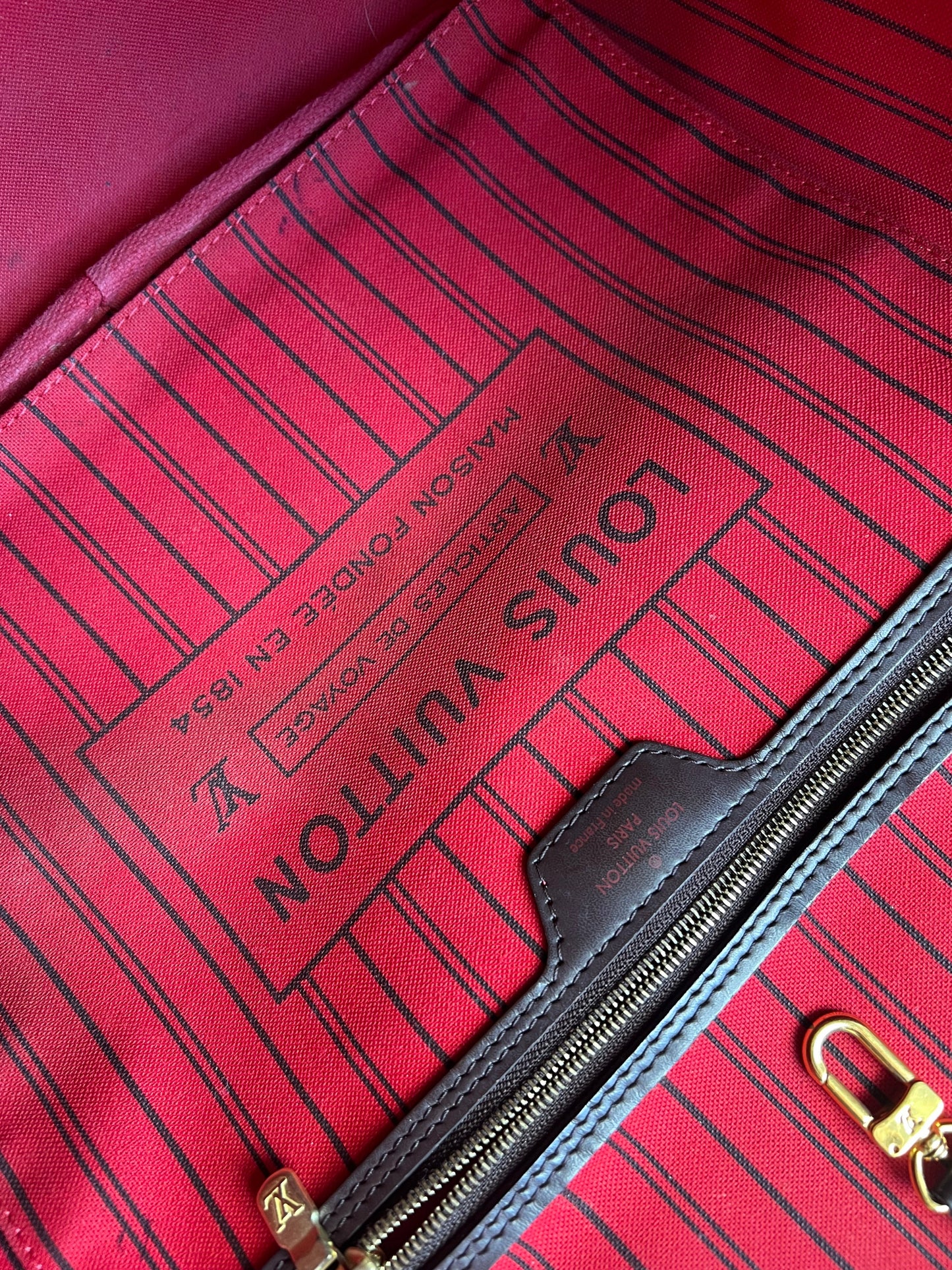 Louis Vuitton Neverfull MM Damier Ebene Cherry Interior (RRP £1,430)