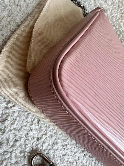 Louis Vuitton Easy Pouch Rose Ballerine Epi (RRP £1320)
