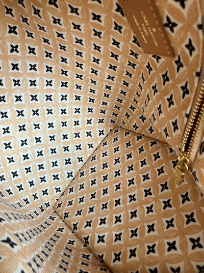 Louis Vuitton Speedy 25 Bandouliere By The Pool 2.0 Giant Monogram (RRP £2030)