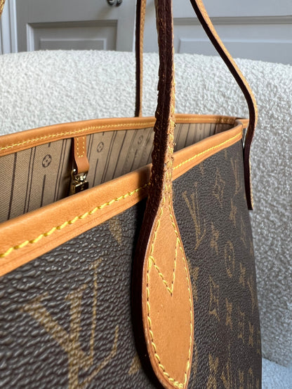Louis Vuitton Neverfull MM Monogram Beige
