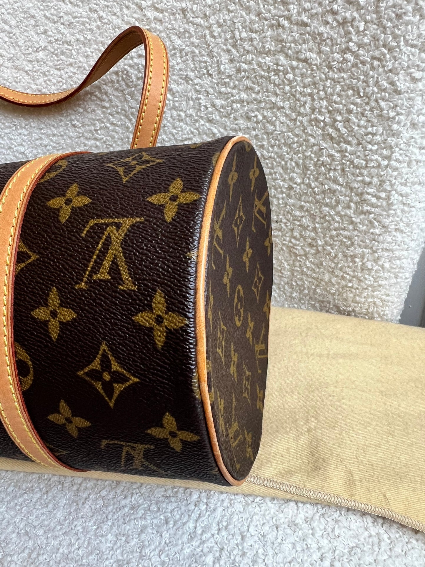 Louis Vuitton Papillon 30 Monogram