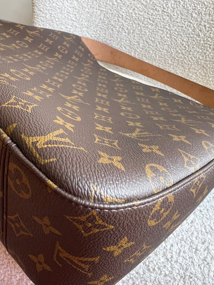 Louis Vuitton Slouchy MM Monogram (RRP £2110)