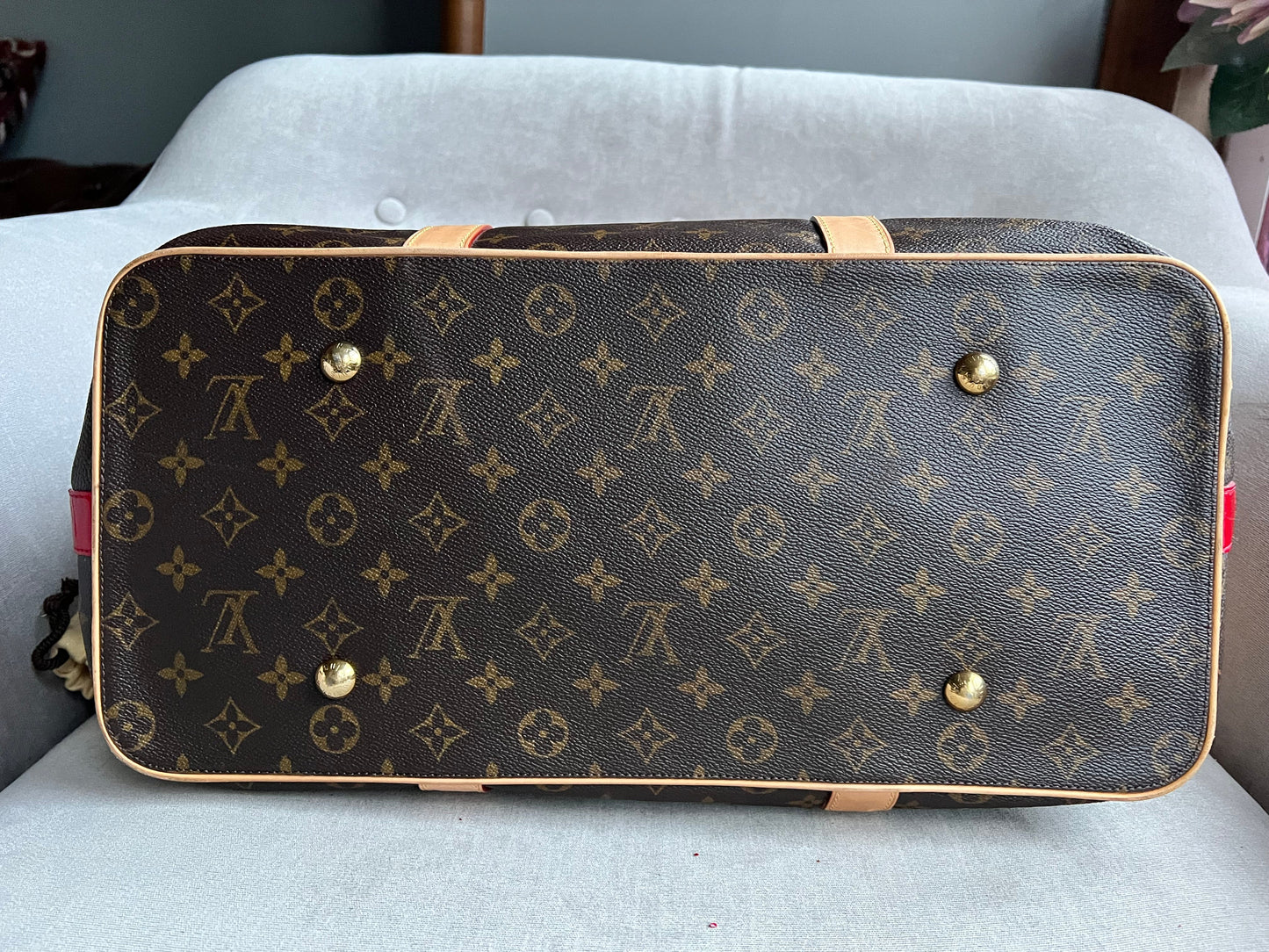 Louis Vuitton Rubis Salina GM Monogram (RRP £2400)
