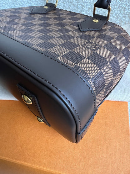Louis Vuitton Alma BB Damier Ebene (RRP £1,450)