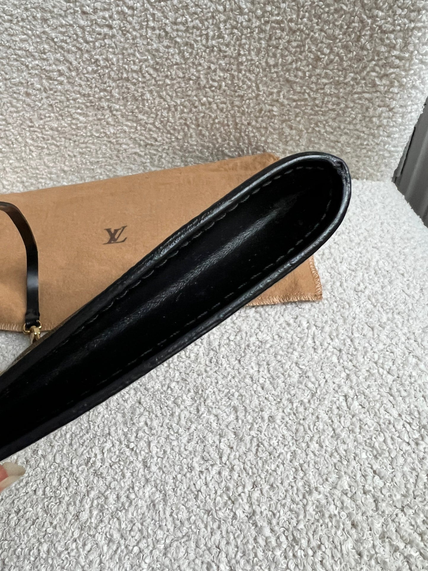 Louis Vuitton Vintage Black Epi Leather Pochette