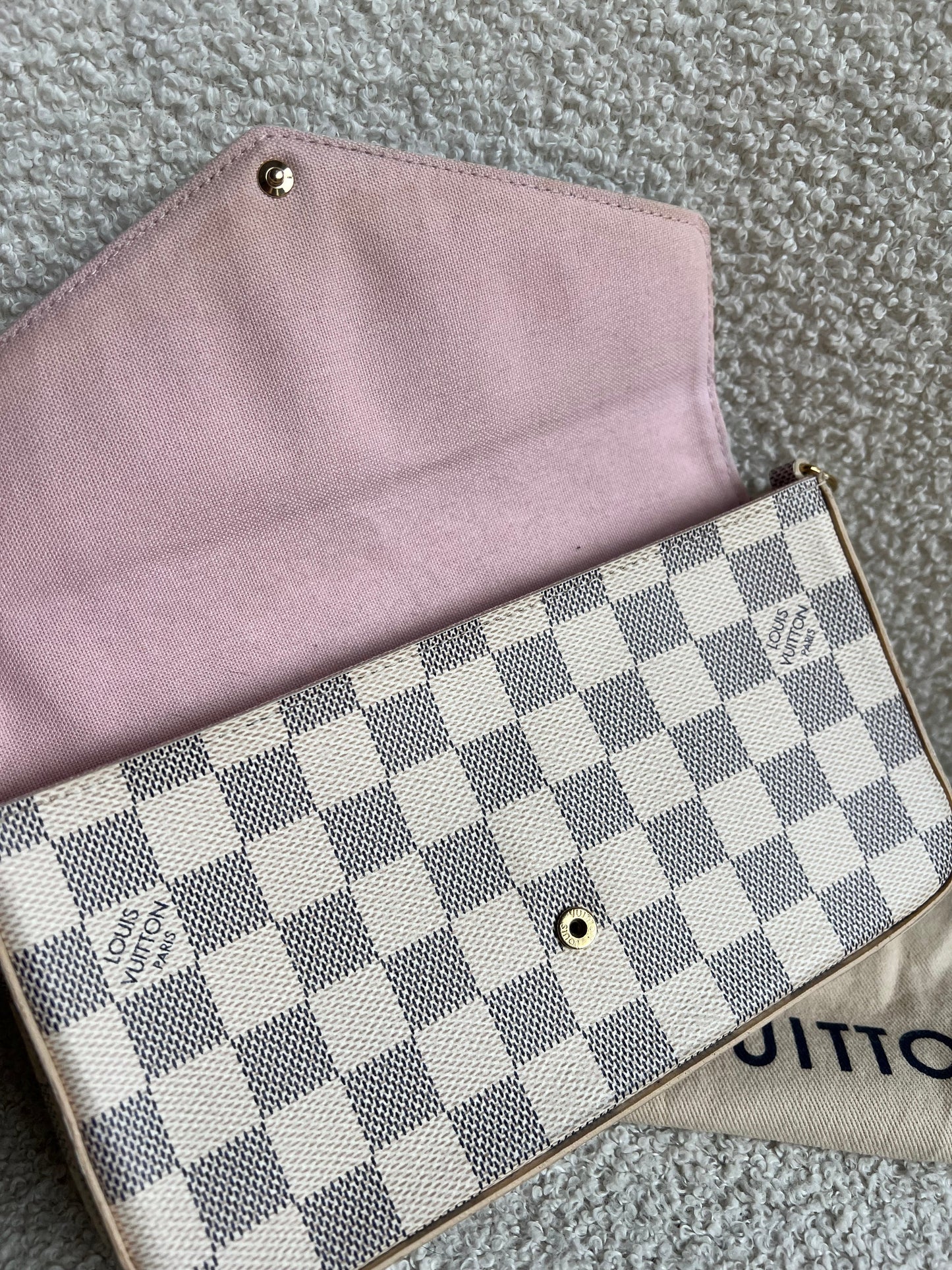Louis Vuitton Felicie Pochette Damier Azur (RRP £1110)