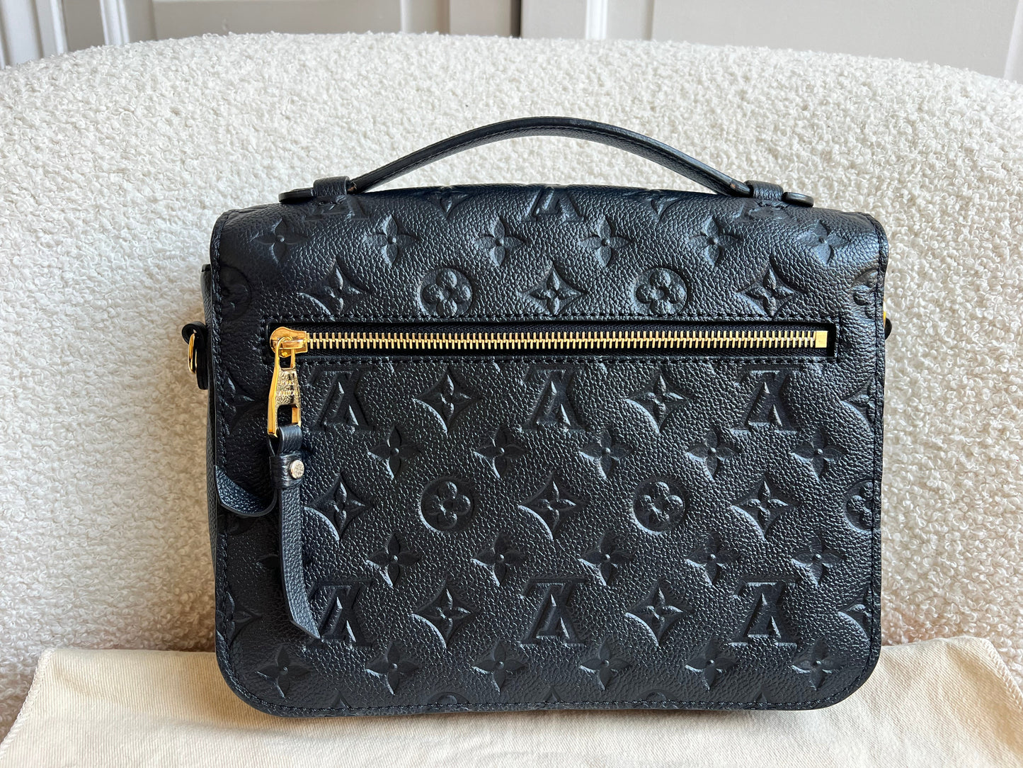 Louis Vuitton Pochette Metis Black Empreinte (RRP £2,200)