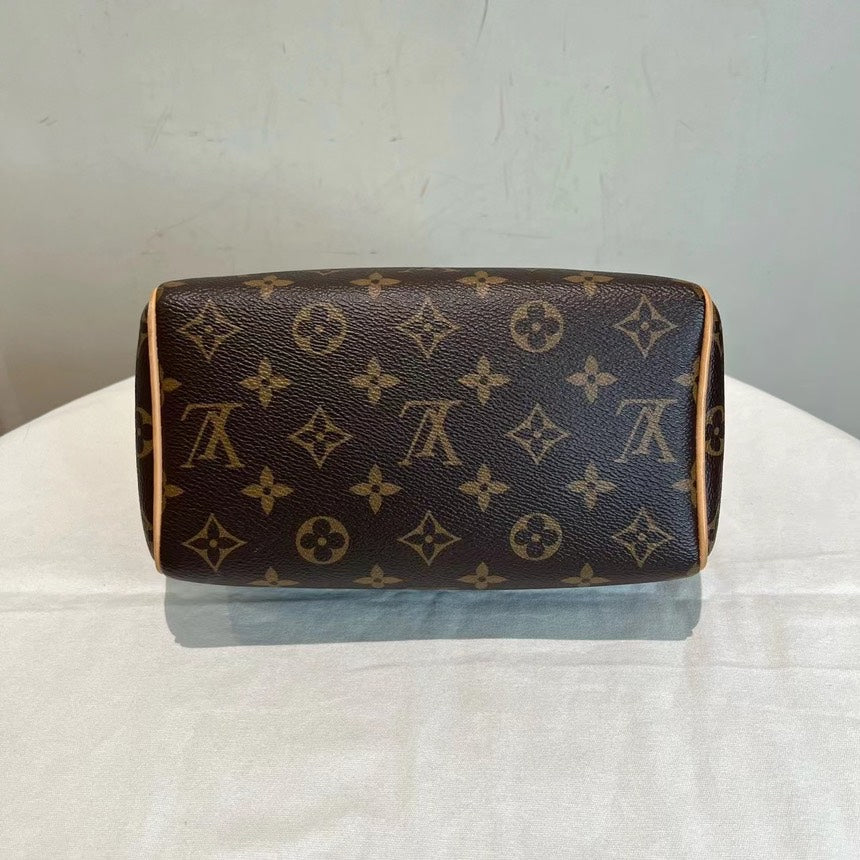 Louis Vuitton Speedy 20 Bandouliere Bag Monogram Canvas