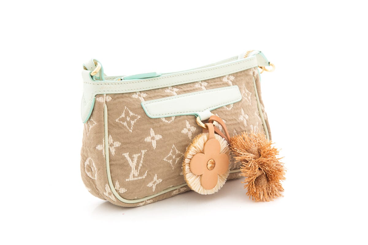 Louis Vuitton 2010 Blue & Beige Monogram Pochette