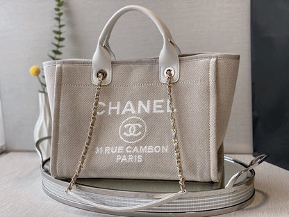 Chanel Luxury Handbag Style 137