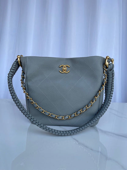 Chanel Luxury Handbag Style 368