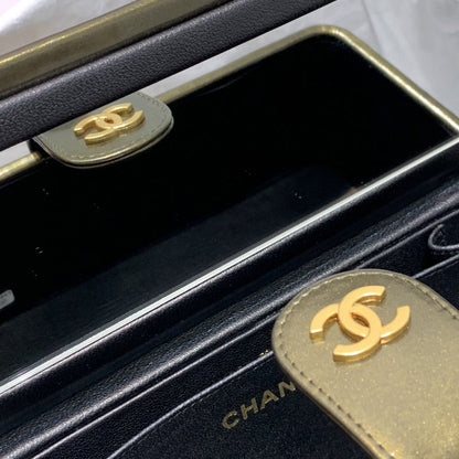 Chanel Luxury Handbag Style 563