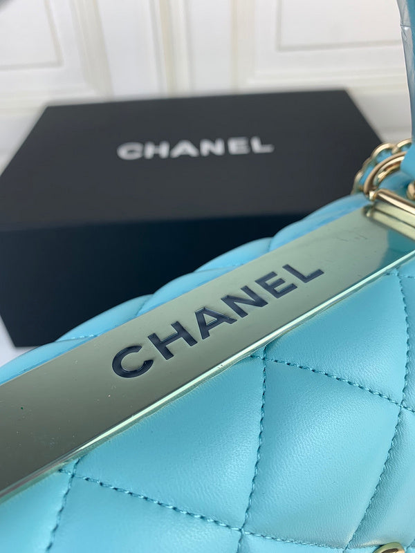 Chanel Luxury Handbag Style 400